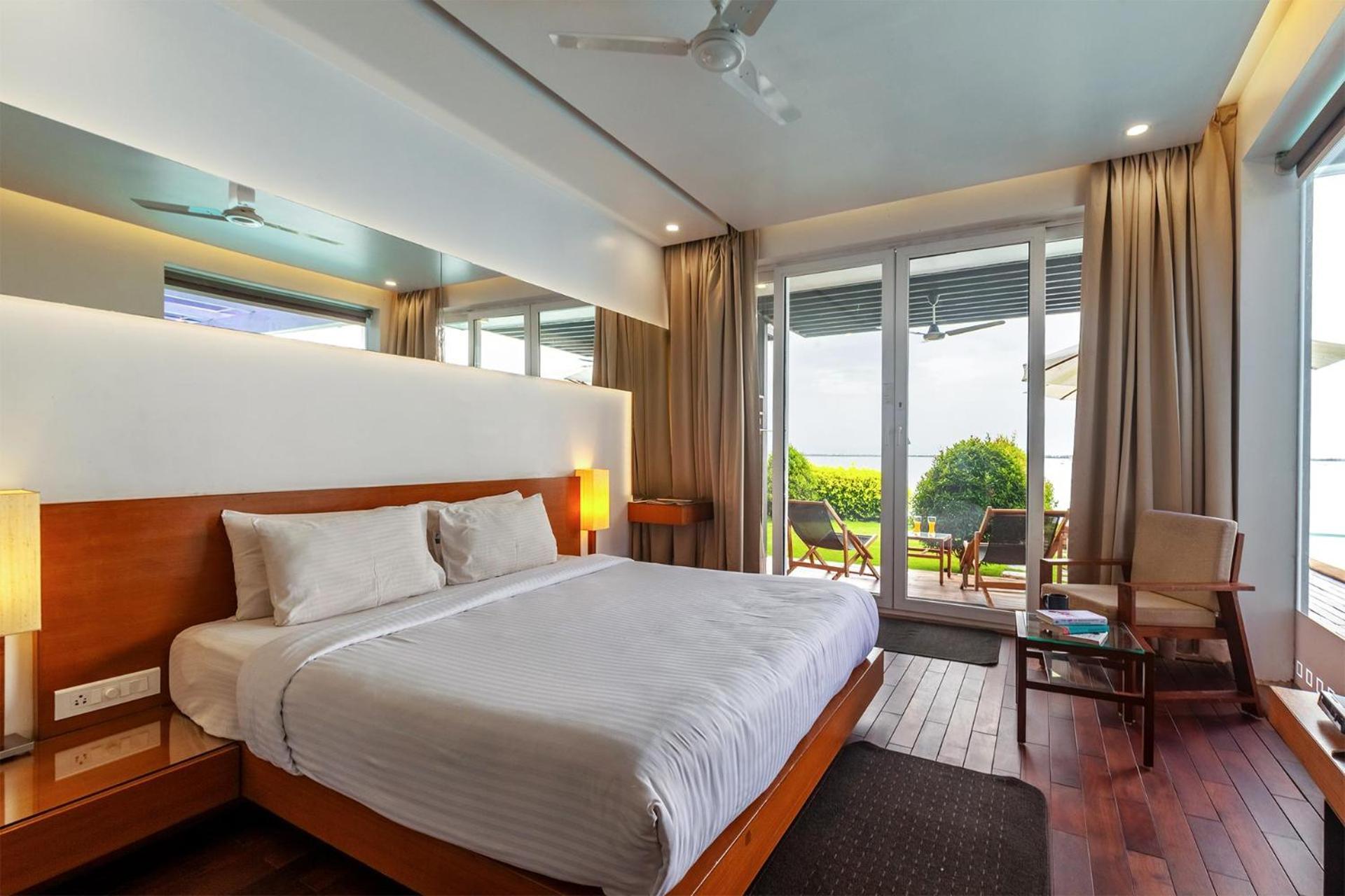 Stayvista At The Rain - River Villa With Infinity Pool Alappuzha Esterno foto