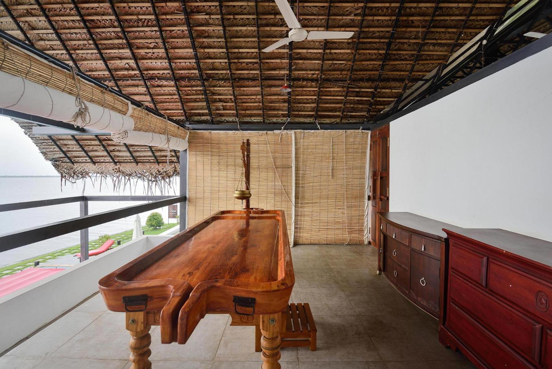 Stayvista At The Rain - River Villa With Infinity Pool Alappuzha Esterno foto