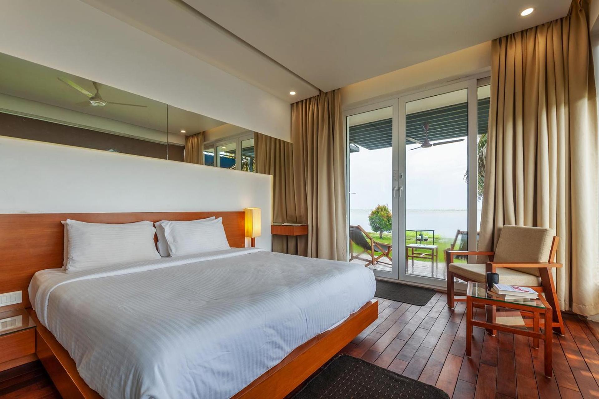 Stayvista At The Rain - River Villa With Infinity Pool Alappuzha Esterno foto